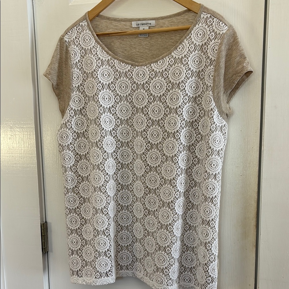 Liz Claiborne Women's Lace Overlay Top - White and Tan - Cap sleeves , lined  XL